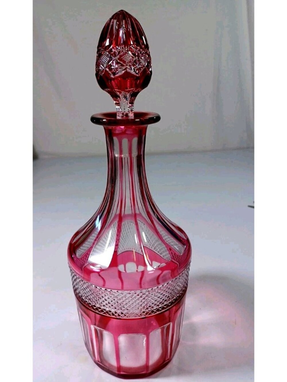 ANTIQUE CRANBERRY CASED CUT-TO-CLEAR ENGRAVED CUT GLASS 12" DECANTER
